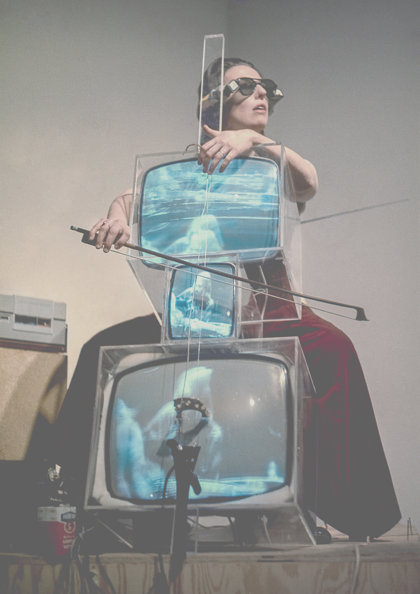 ãnam june paik Charlotte Moormanãçåçæå°çµæ