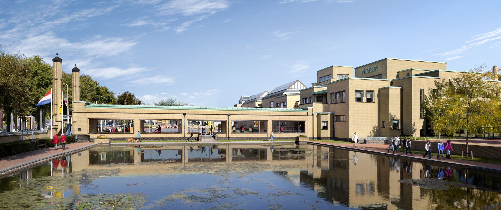 Gemeentemuseum Den Haag to Kunstmuseum Den Haag Announcements