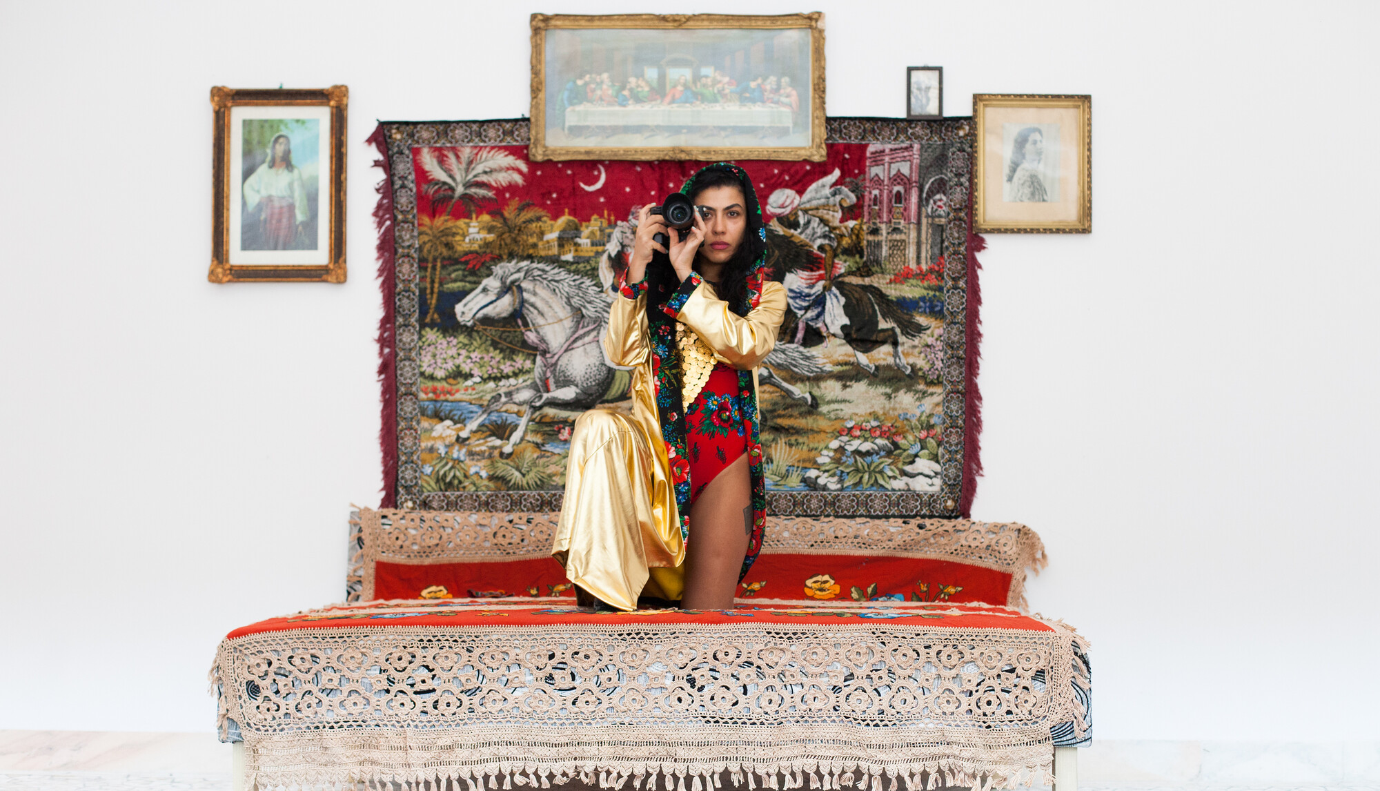 Eugen Raportoru: The Abduction from the Seraglio / Roma Women: Performative Strategies of Resistance - Announcements - Vimarsana News
