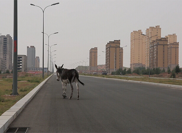 AFTERSHOCK: THE RECENT WORK OF LIU XIAODONG – Artforum