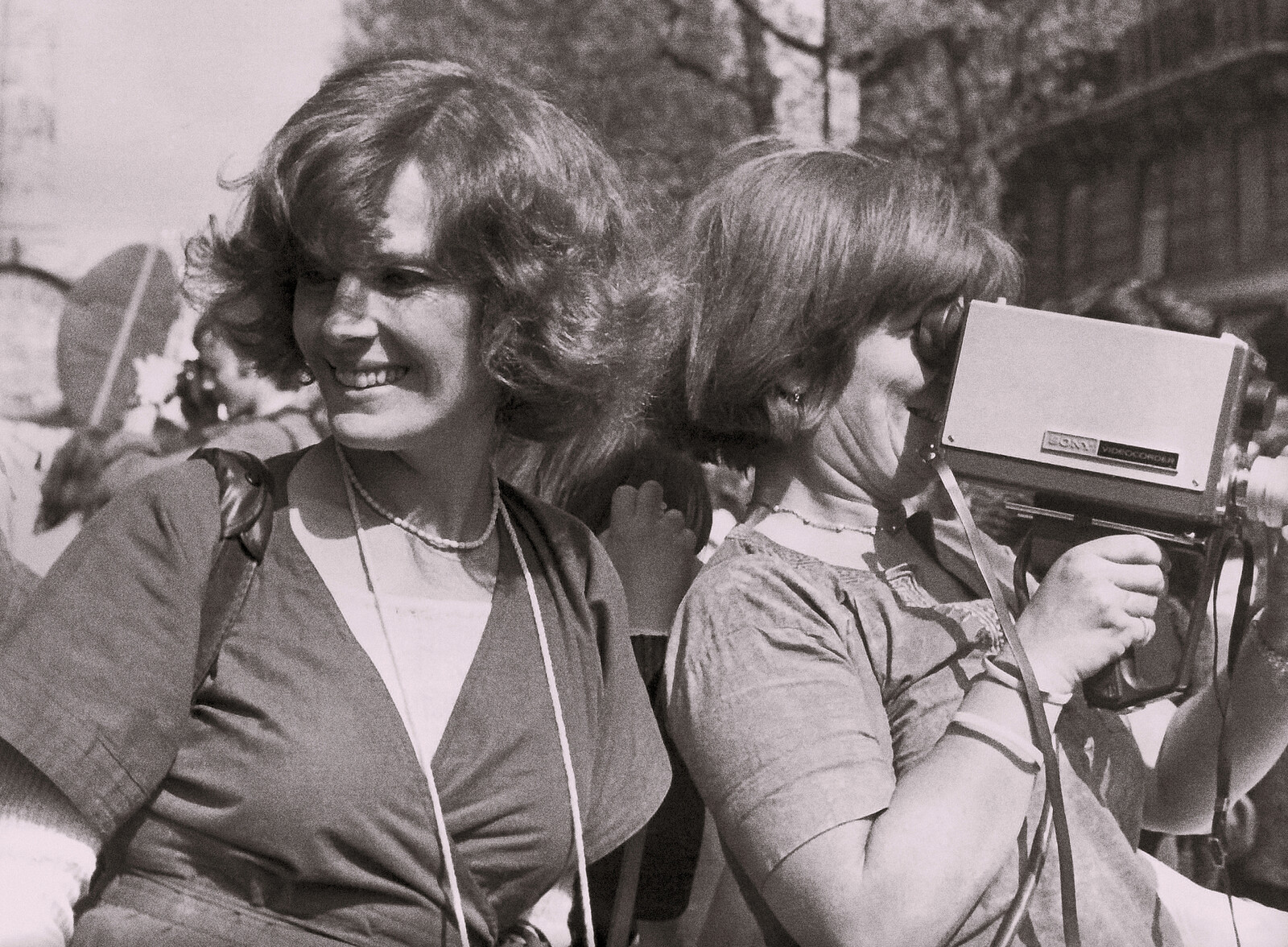 Defiant Muses - Announcements - e-flux