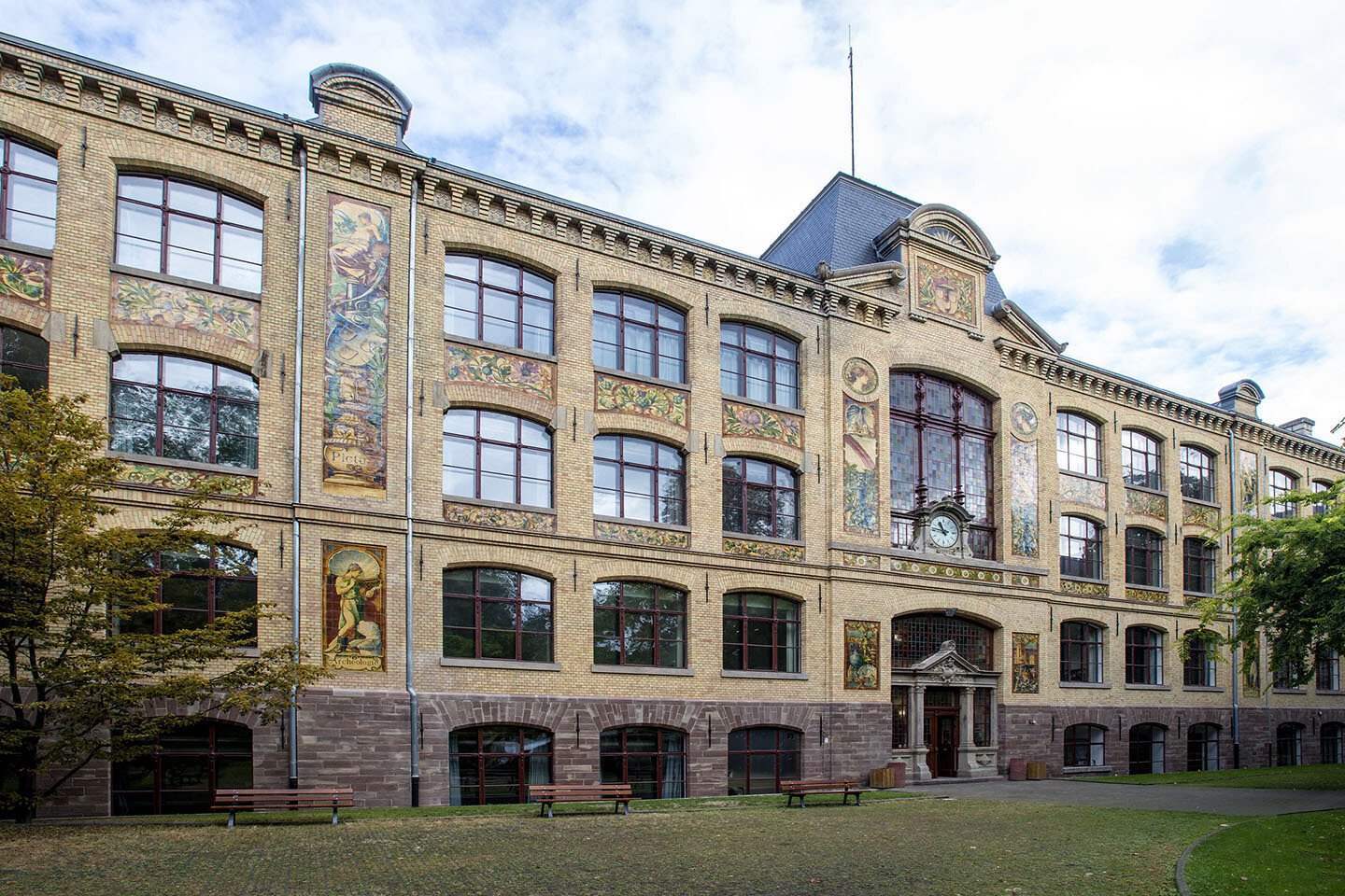 Haute École Des Arts Du Rhin École Supérieure D'art Et De Design Strasbourg