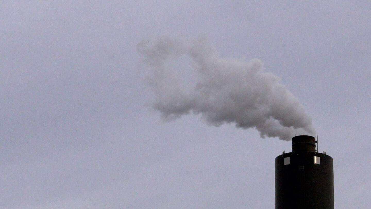 Un-Pollute - Film - e-flux