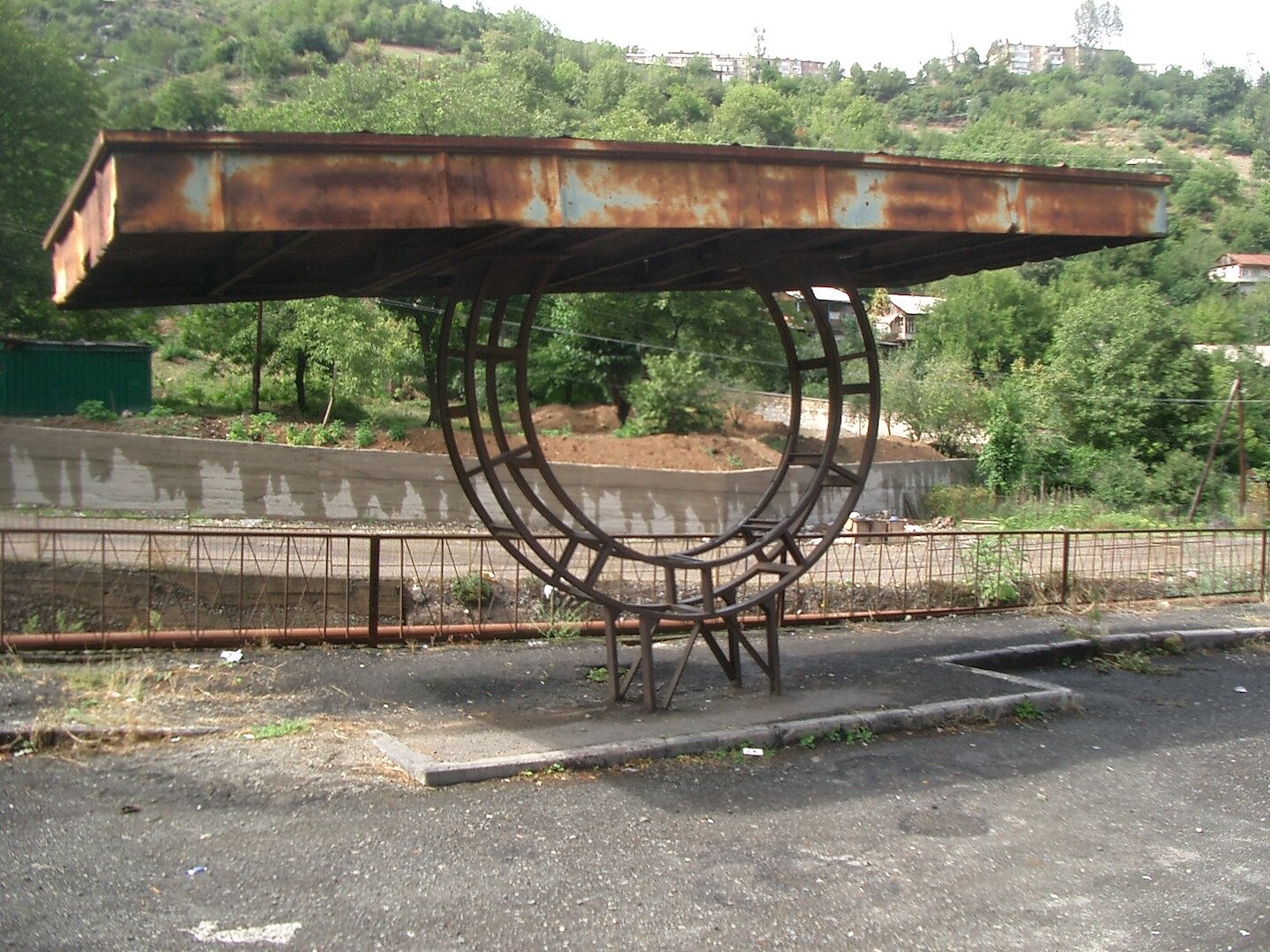 e-flux Keti Chukhrov, “From Basic Need to the Cosmology of the Commons”
